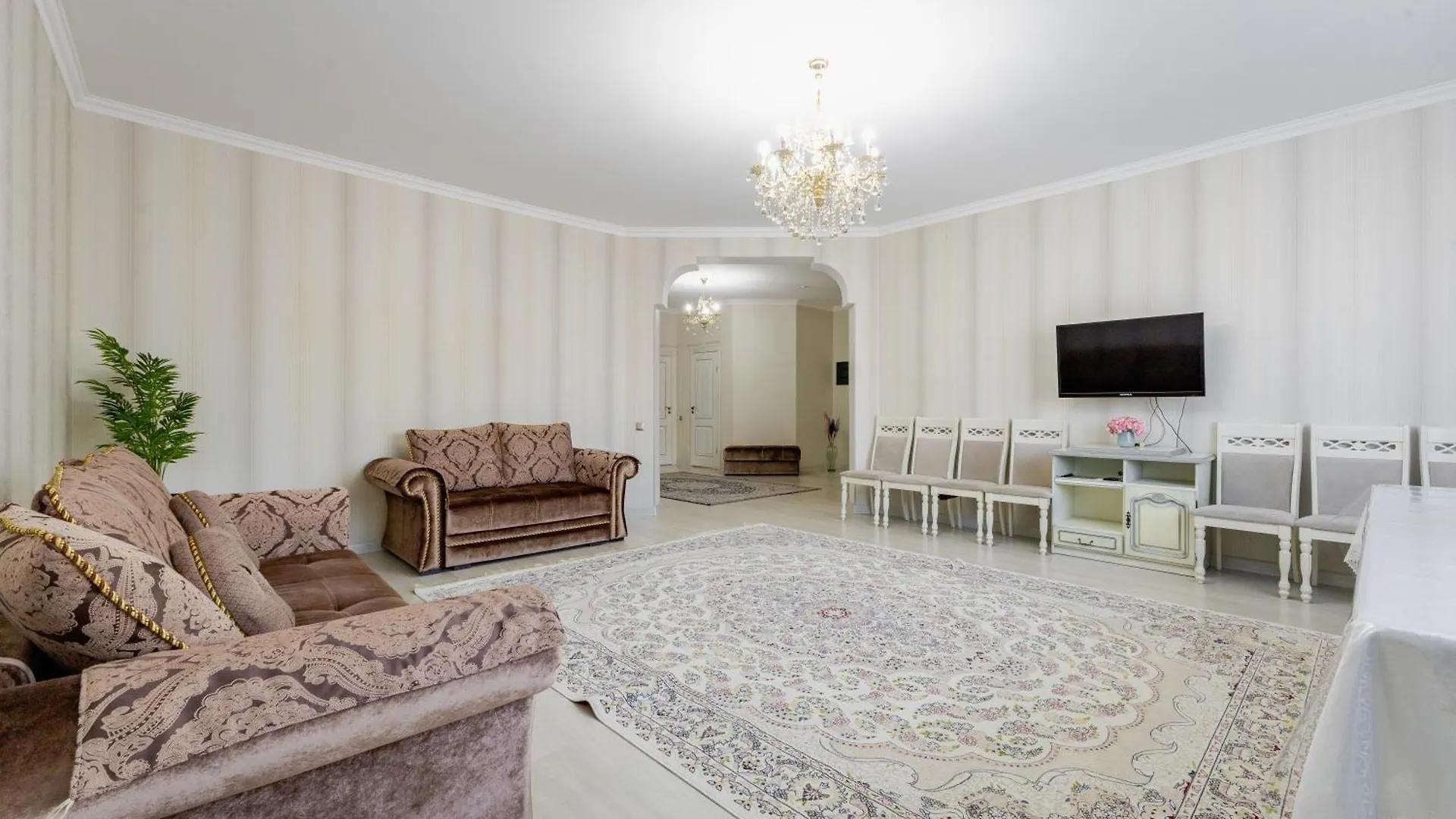 Luxury 3 Bed Room Apartment Near Baiterek Астана 0*,  Казахстан